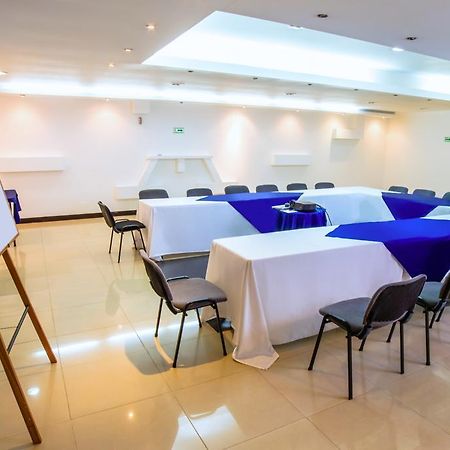 Aw Hotel Connect 33 Bogotá Kültér fotó