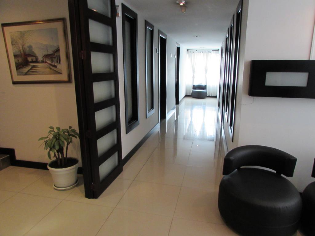 Aw Hotel Connect 33 Bogotá Kültér fotó