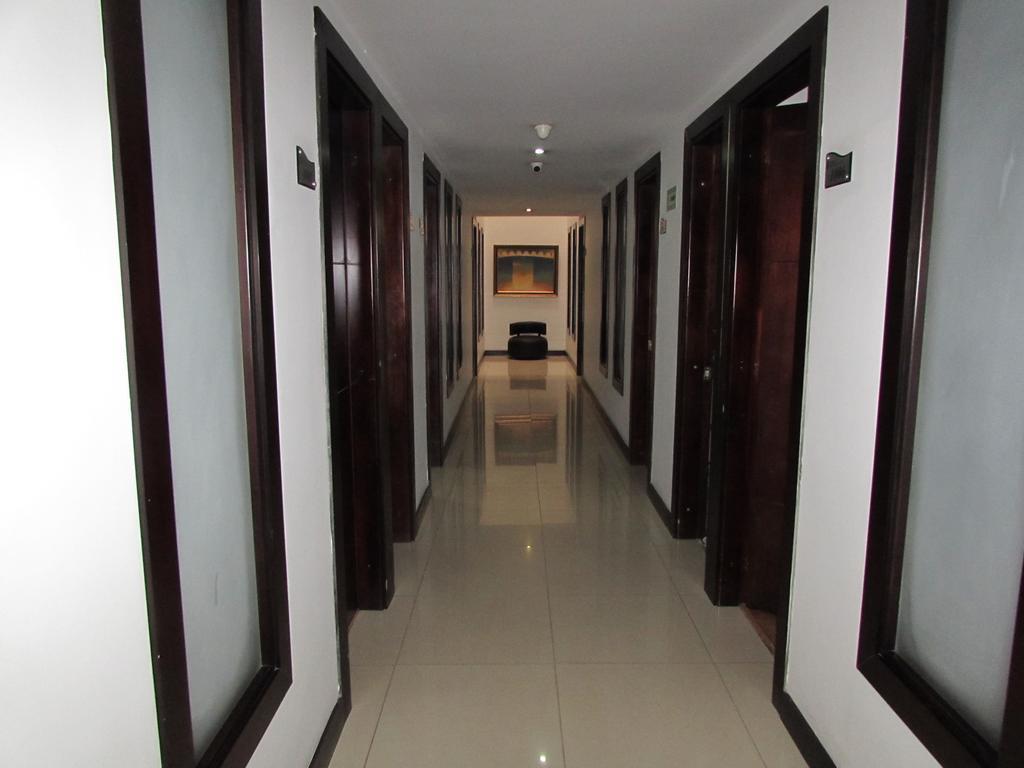 Aw Hotel Connect 33 Bogotá Kültér fotó