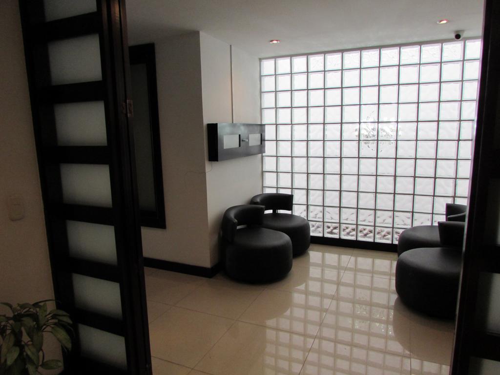Aw Hotel Connect 33 Bogotá Kültér fotó