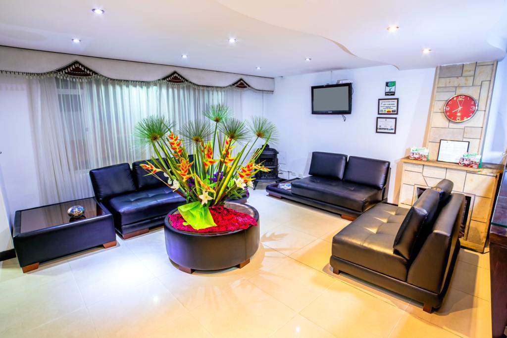 Aw Hotel Connect 33 Bogotá Kültér fotó