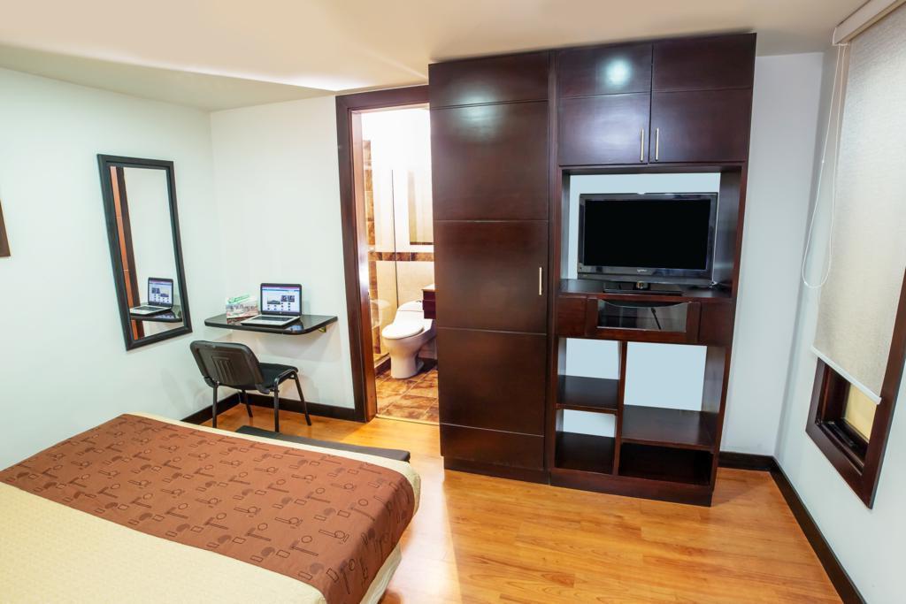 Aw Hotel Connect 33 Bogotá Kültér fotó