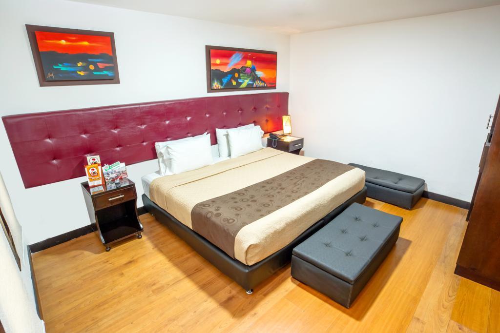 Aw Hotel Connect 33 Bogotá Kültér fotó