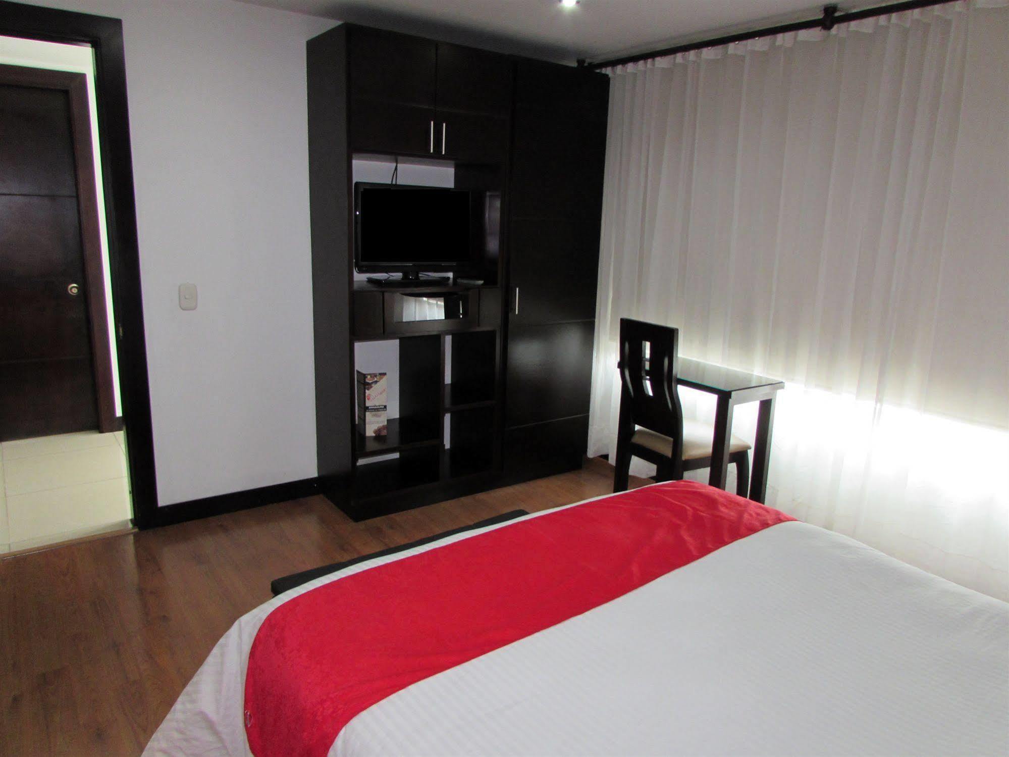 Aw Hotel Connect 33 Bogotá Kültér fotó