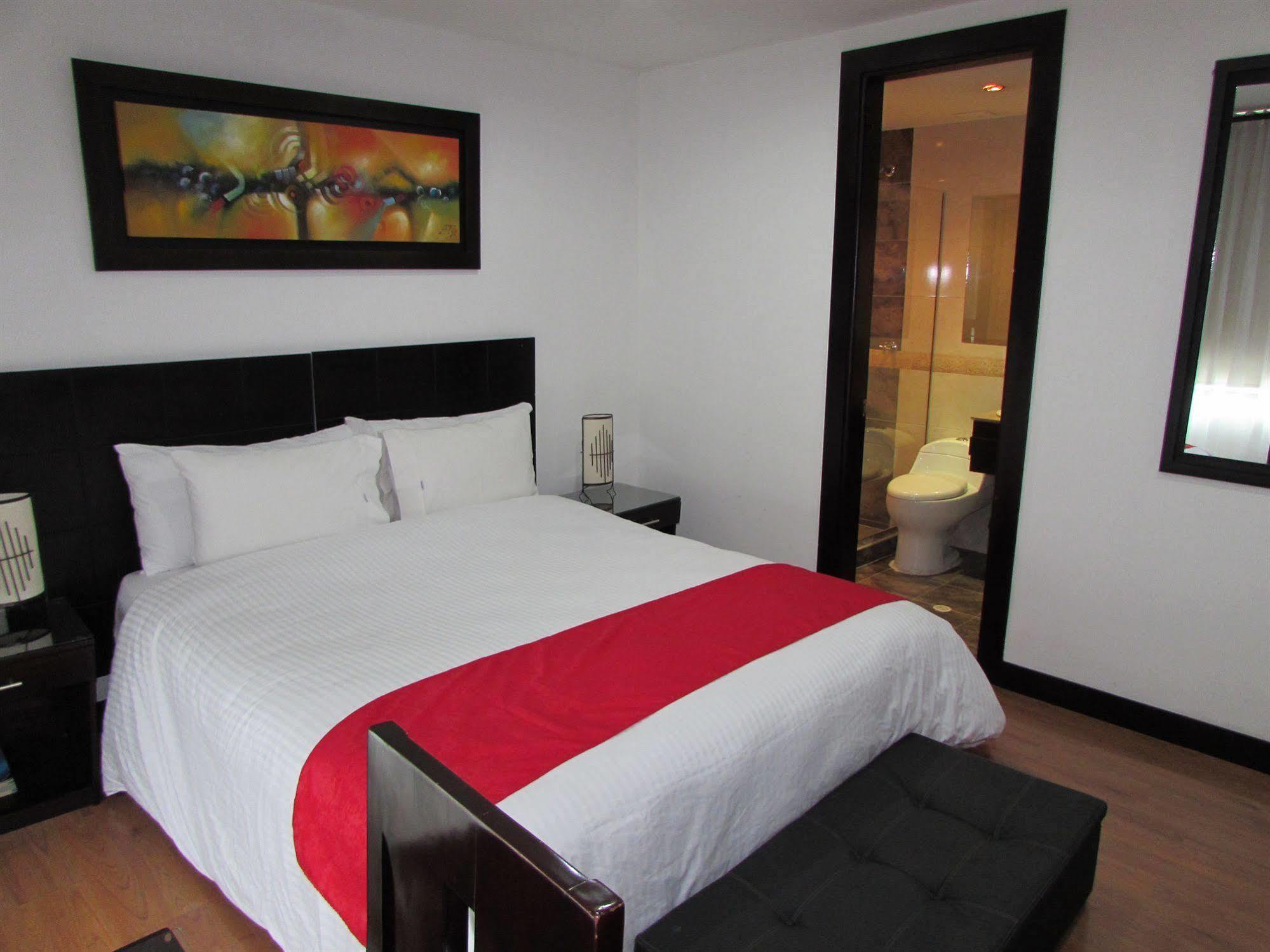 Aw Hotel Connect 33 Bogotá Kültér fotó